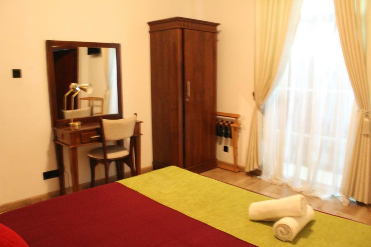 Regal Rose Luxury Holiday Apartments 누와라 엘리야 외부 사진